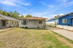 featured image of 2840 N F St