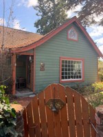 featured image of 1472 Chanticleer Ave