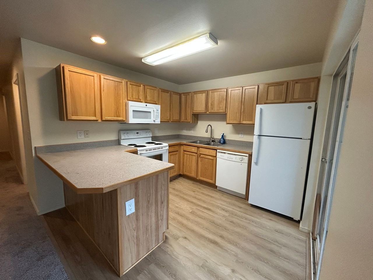 115 Sunrise Terrace - Photo 3 of 22