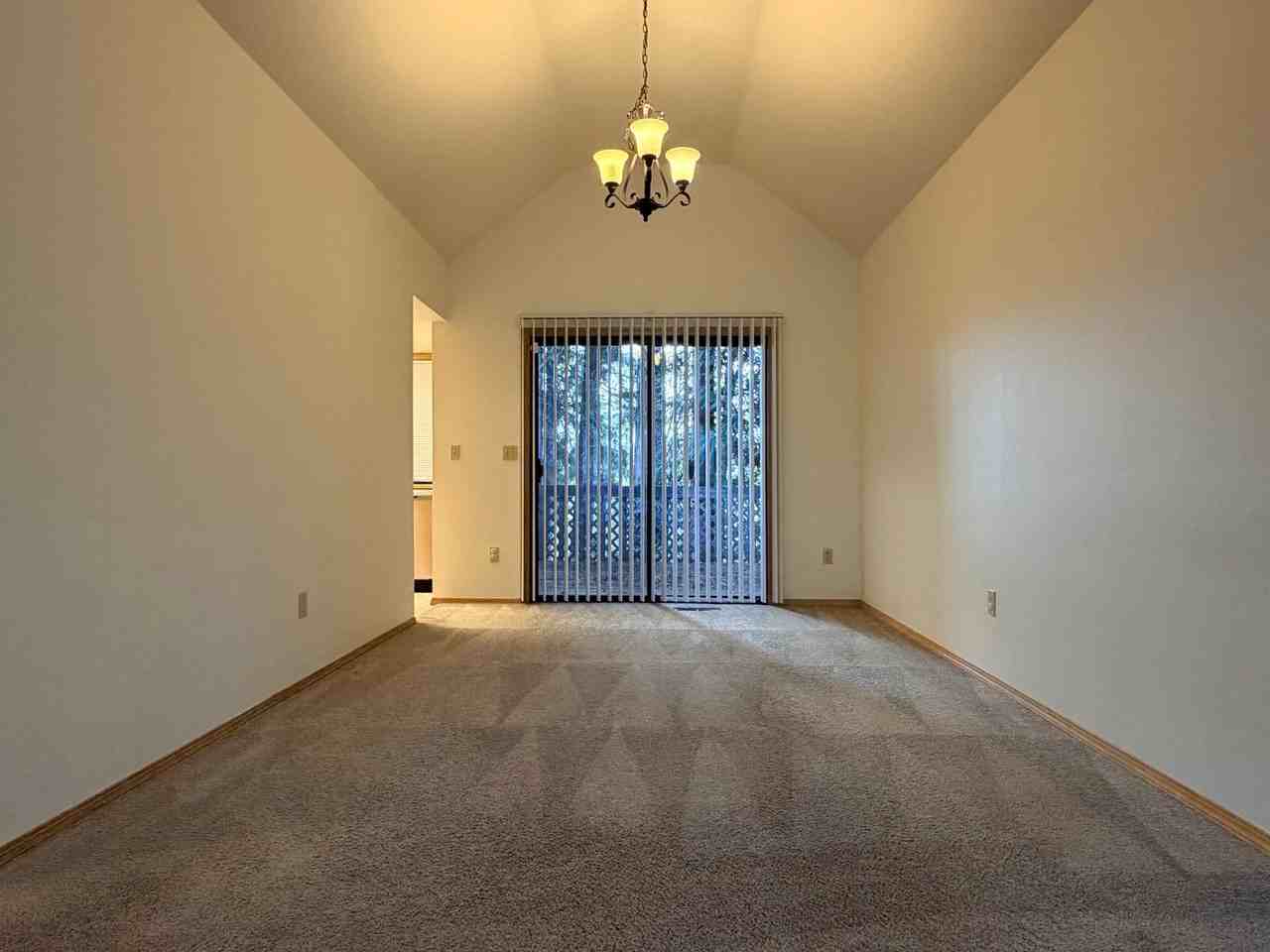 9570 Sw Millen Dr - Photo 6 of 33