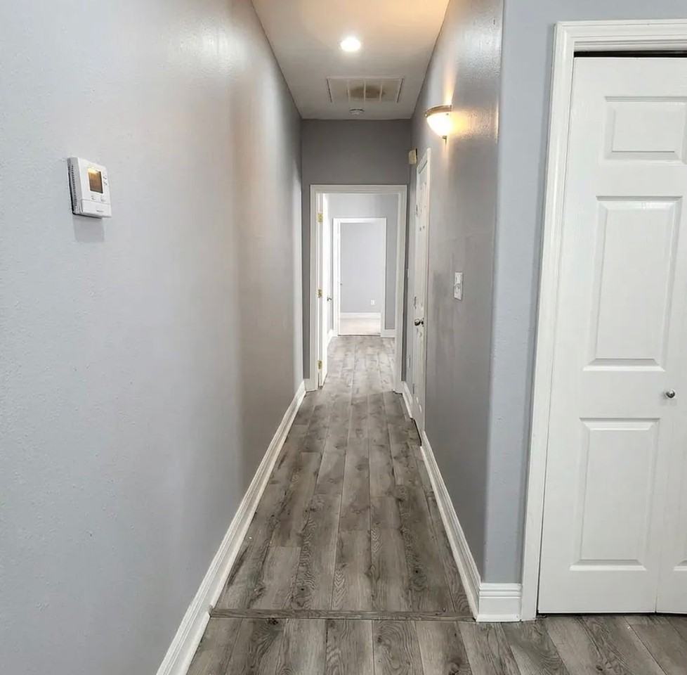 4114 Thalia St - Photo 6 of 7