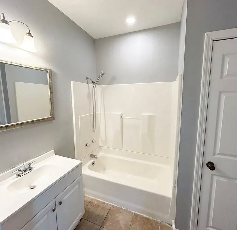 4114 Thalia St - Photo 7 of 7