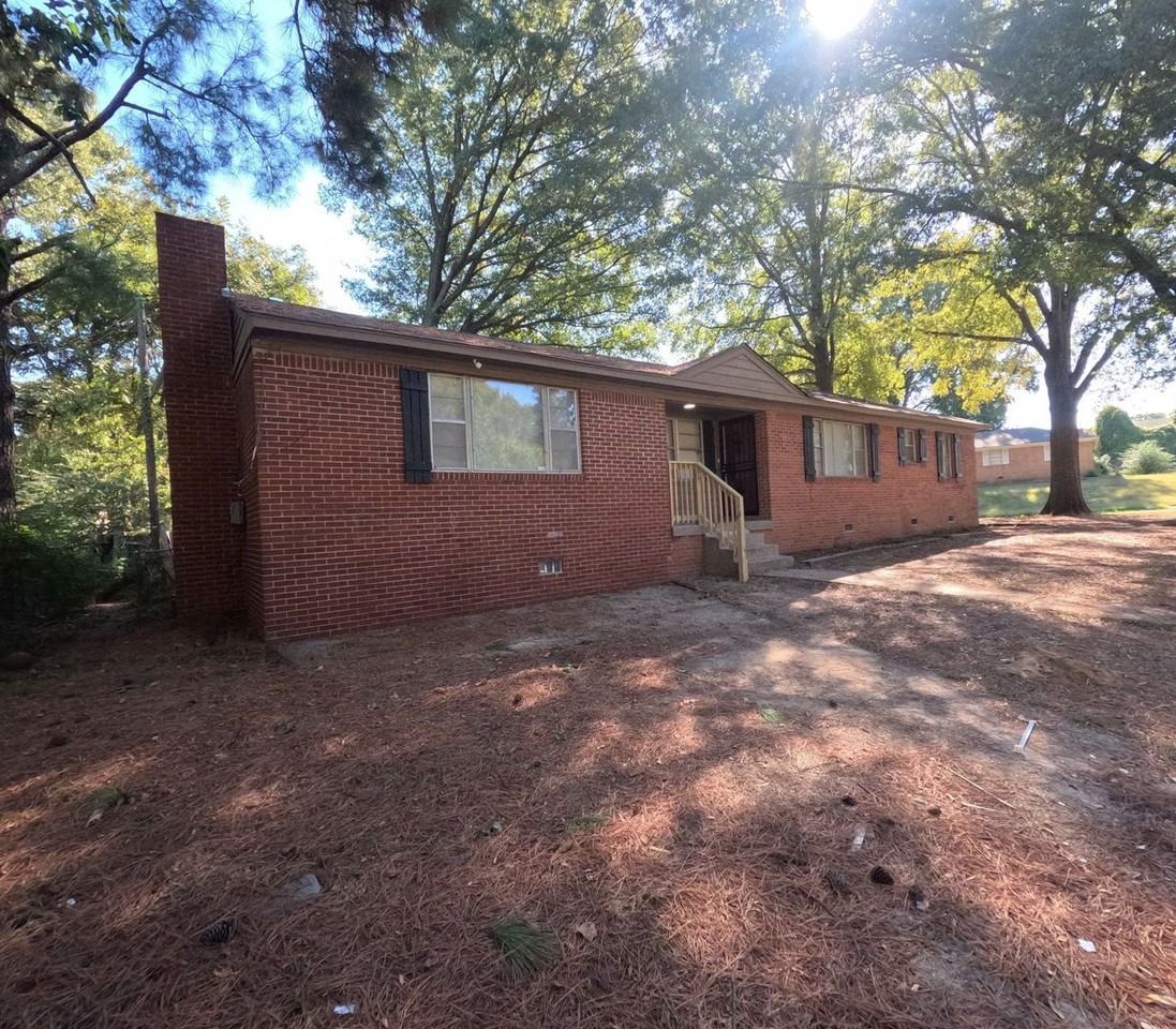 3132 Baskin St - Photo 2 of 29