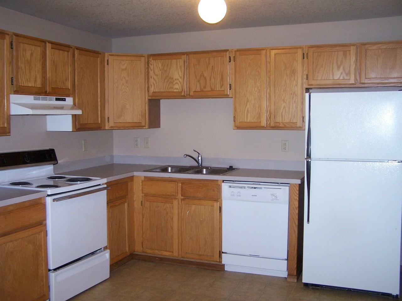 457 Nw 17th St #3 - Photo 3 of 11