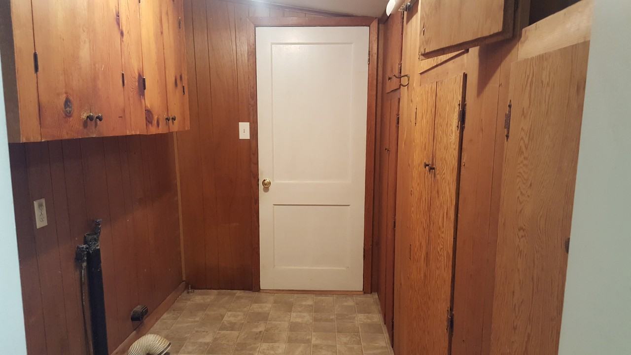 3050 Pine Mill Rd - Photo 7 of 11