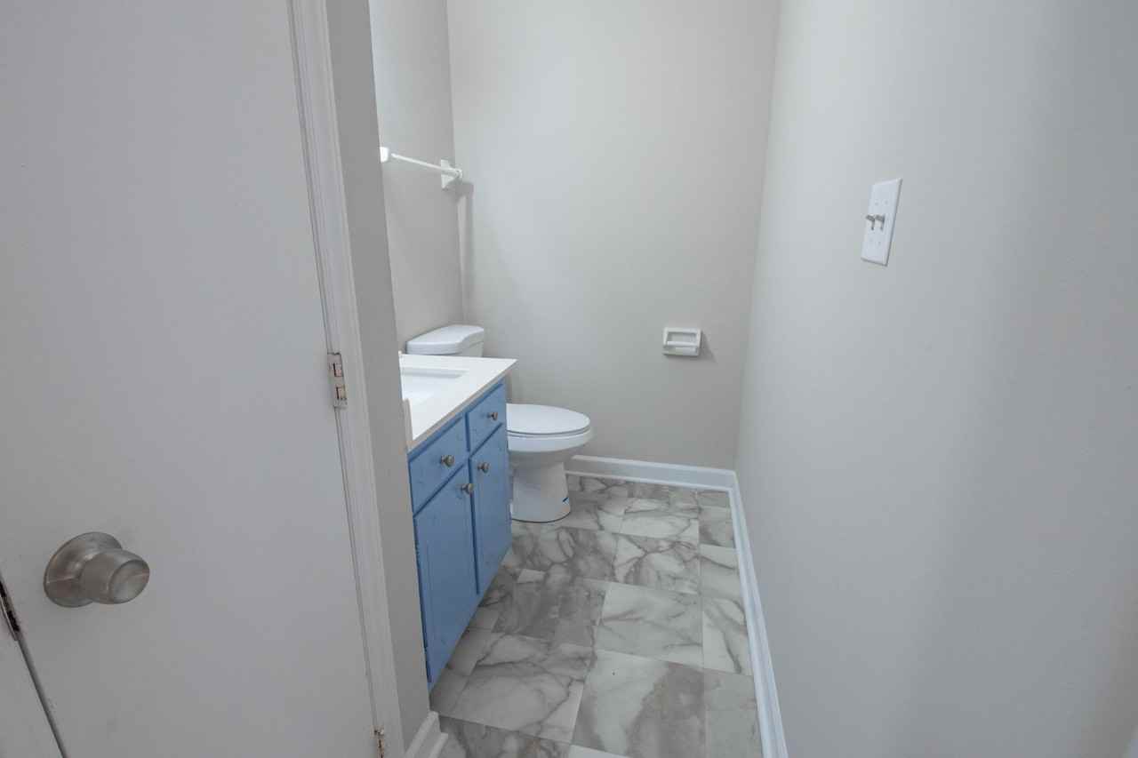 239 Bridgefield Pl #1 - Photo 5 of 10