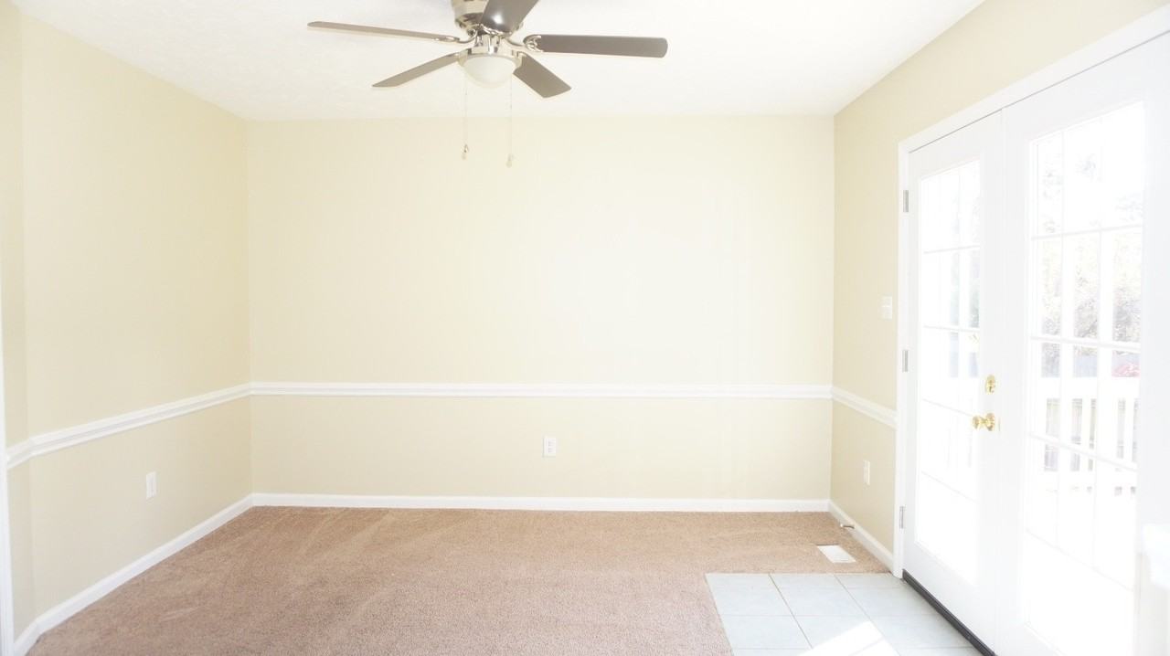 6887 Big Wood Rd - Photo 4 of 30