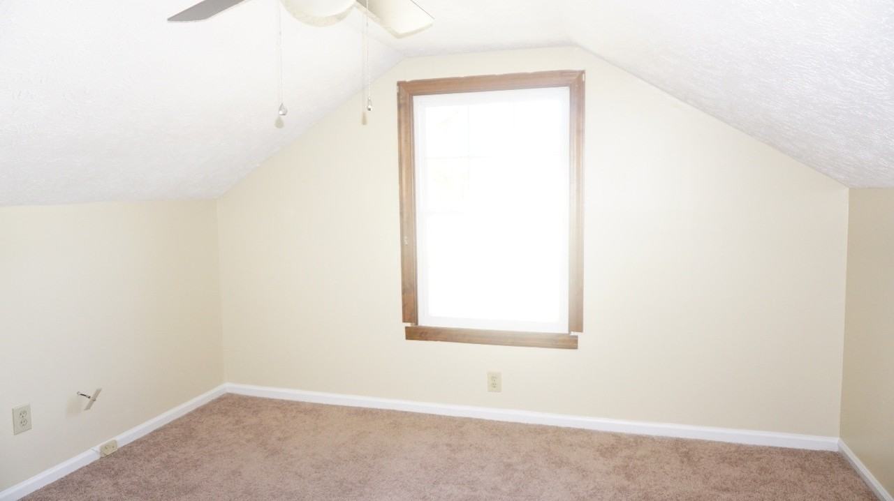 6887 Big Wood Rd - Photo 5 of 30