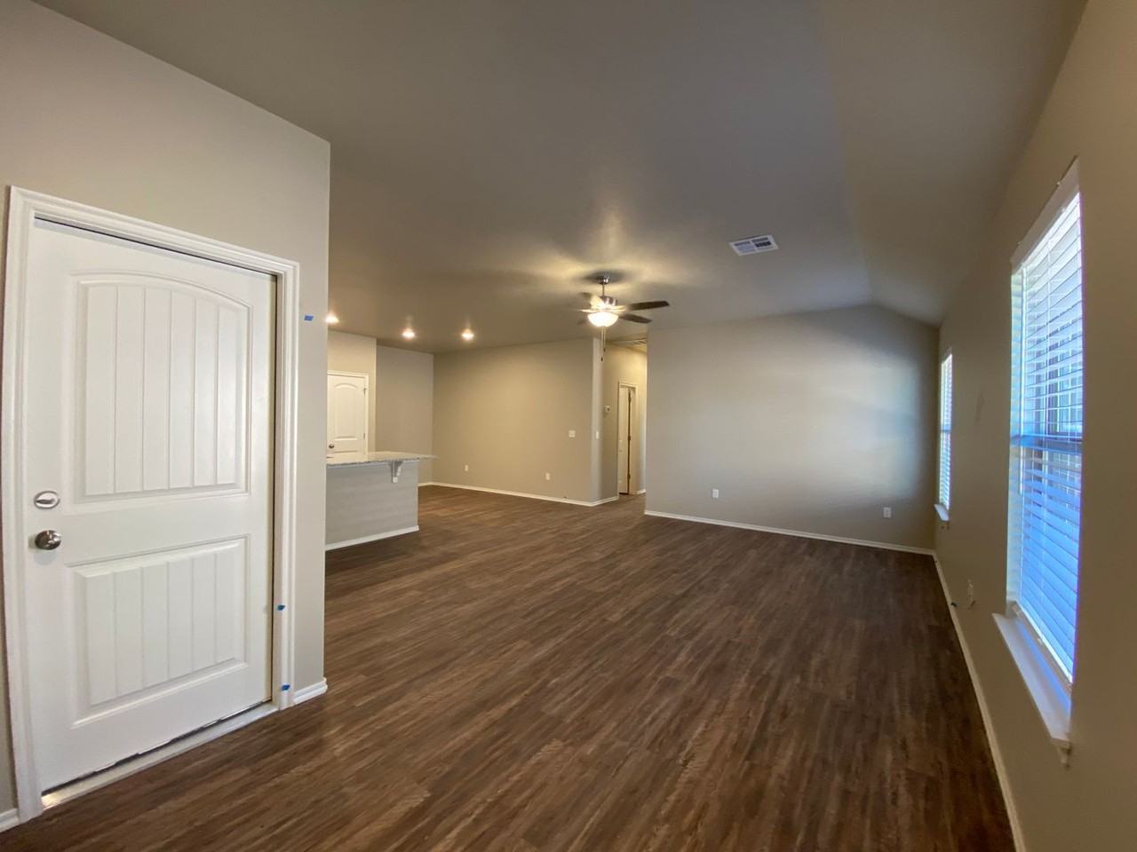 10922 Nw 119th St - Photo 2 of 16