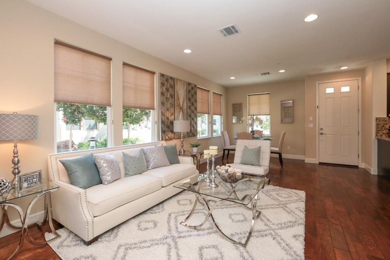 128 Avellino Way - Photo 2 of 18