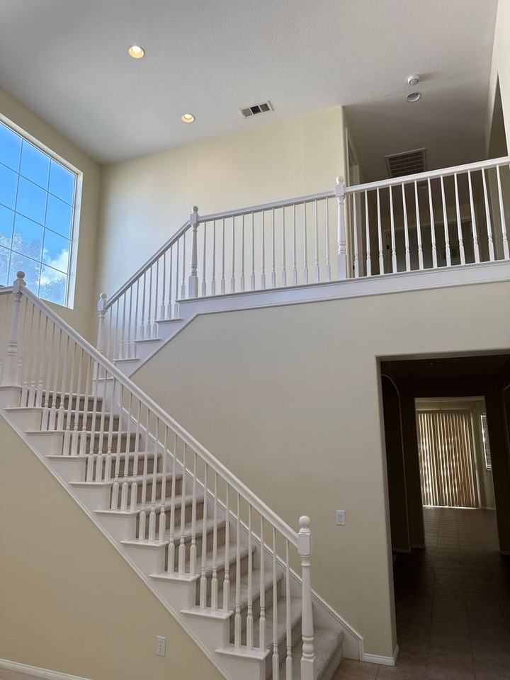 44948 Mariposa Dr - Photo 3 of 32