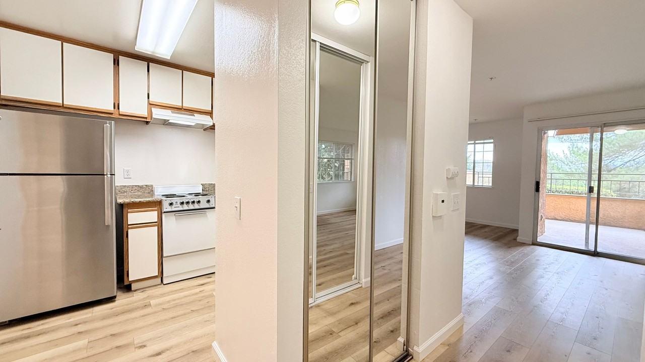 705 Watson Canyon Ct #100 - Photo 5 of 36