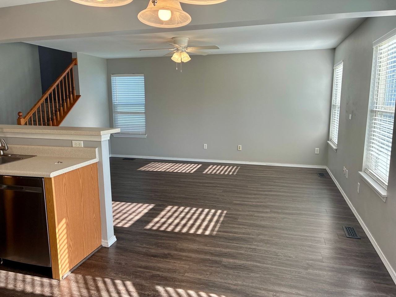 8 W Homefield Point Ct - Photo 4 of 22