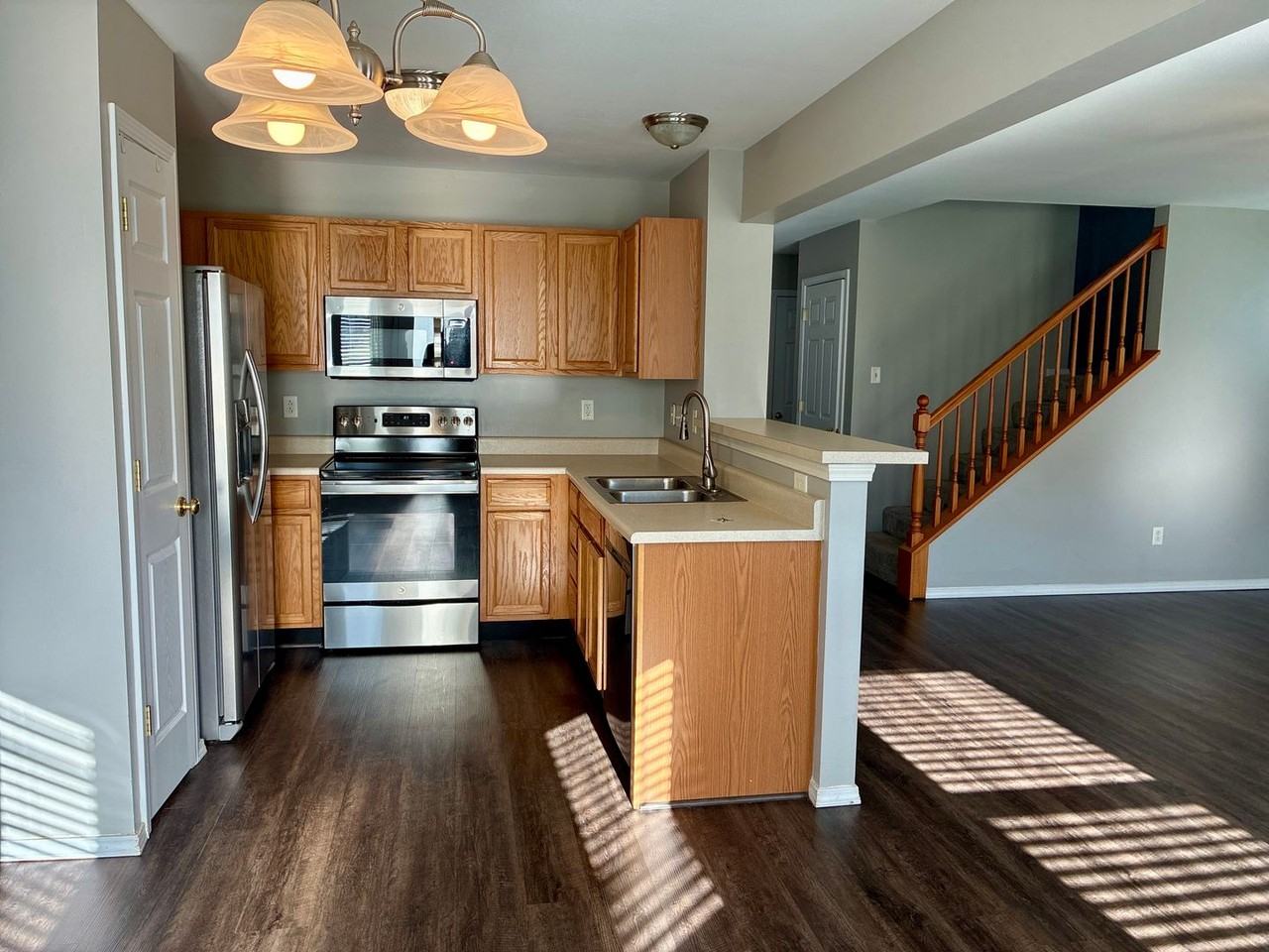 8 W Homefield Point Ct - Photo 5 of 22