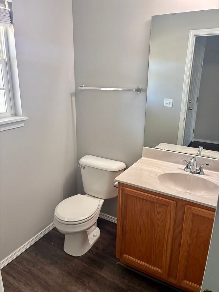 8 W Homefield Point Ct - Photo 7 of 22