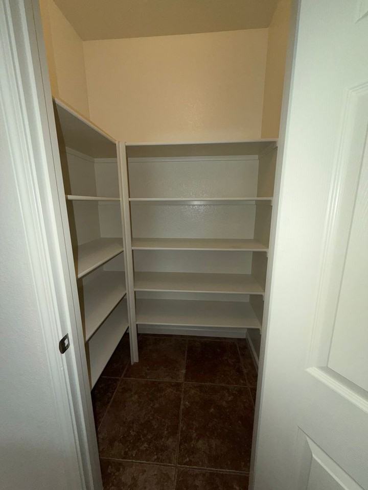 1596 Quails Nest St - Photo 3 of 19