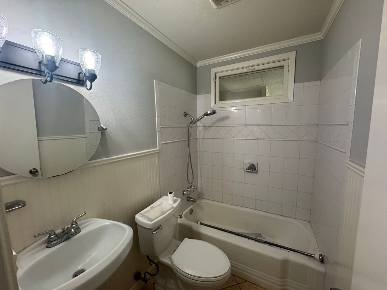 1936 La Porte Dr - Photo 3 of 7
