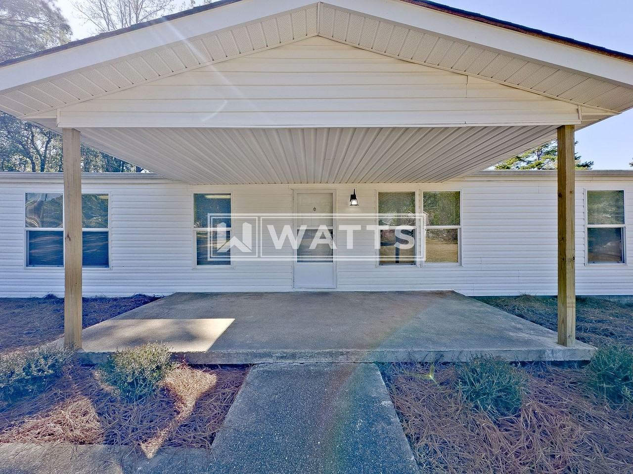 8050 Bankhead Hwy - Photo 2 of 17