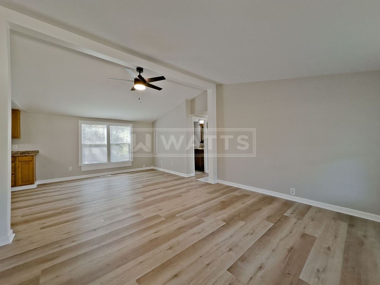8050 Bankhead Hwy - Photo 4 of 17
