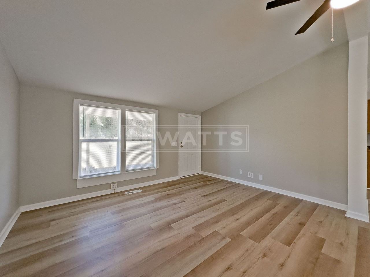 8050 Bankhead Hwy - Photo 5 of 17