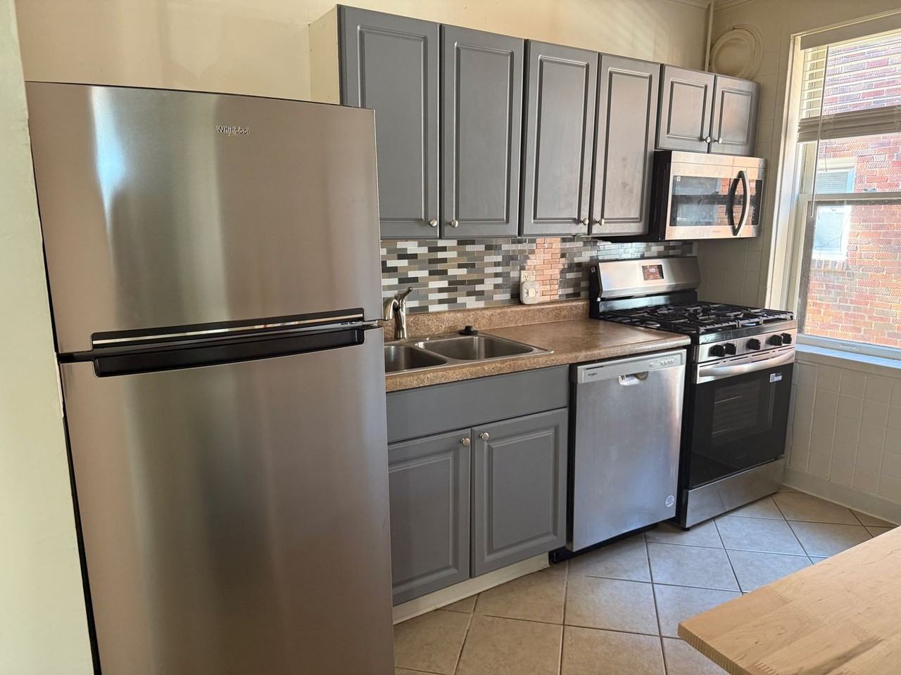 7108 Tulane Ave #202 - Photo 3 of 11
