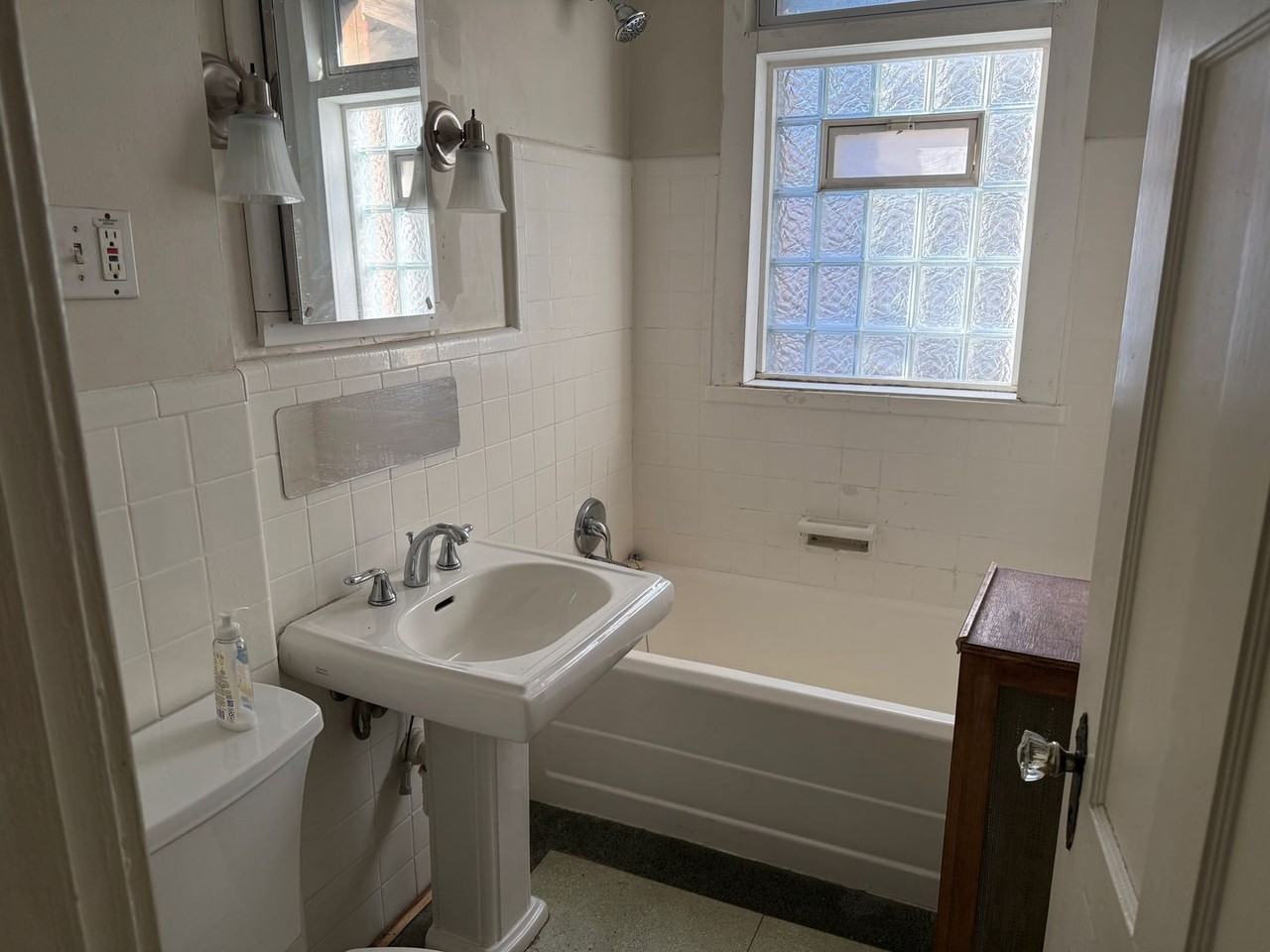7108 Tulane Ave #202 - Photo 7 of 11