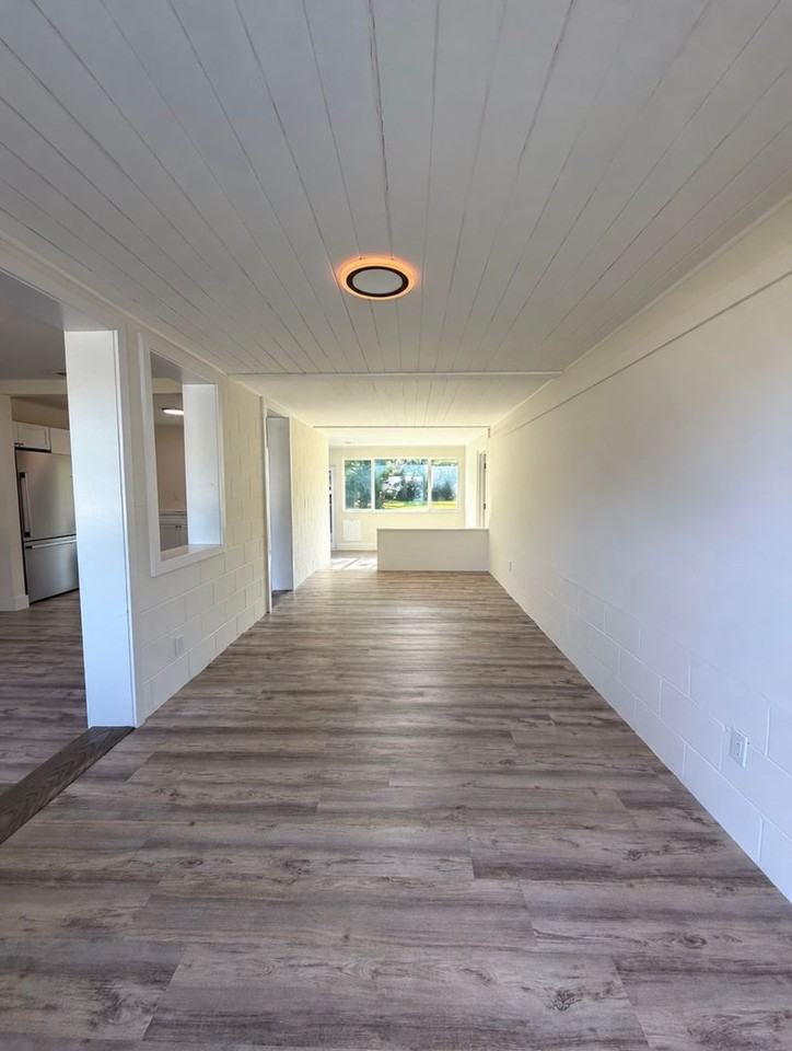 601 N Moore St - Photo 2 of 21
