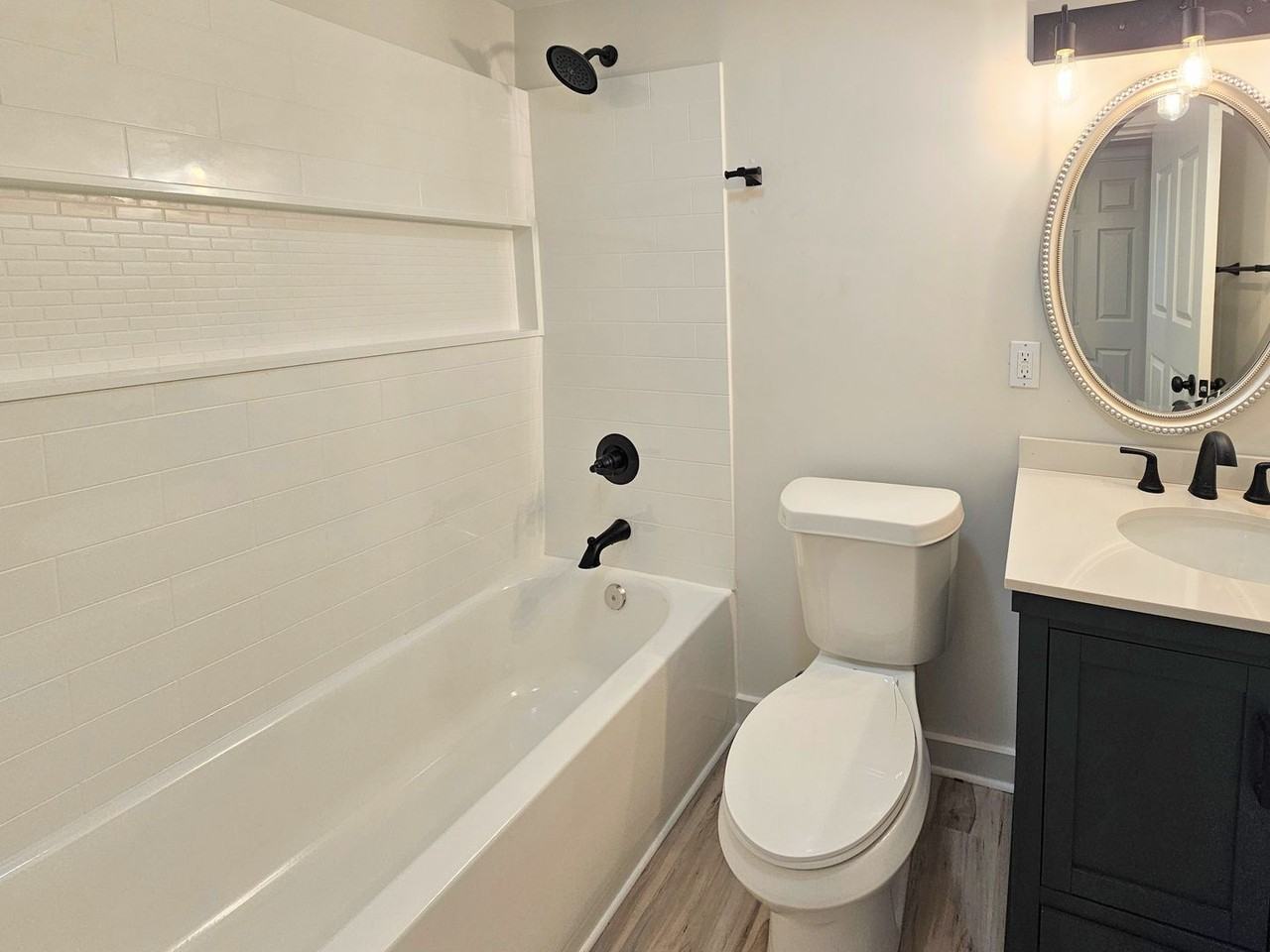 3917 Holston Dr - Photo 4 of 19