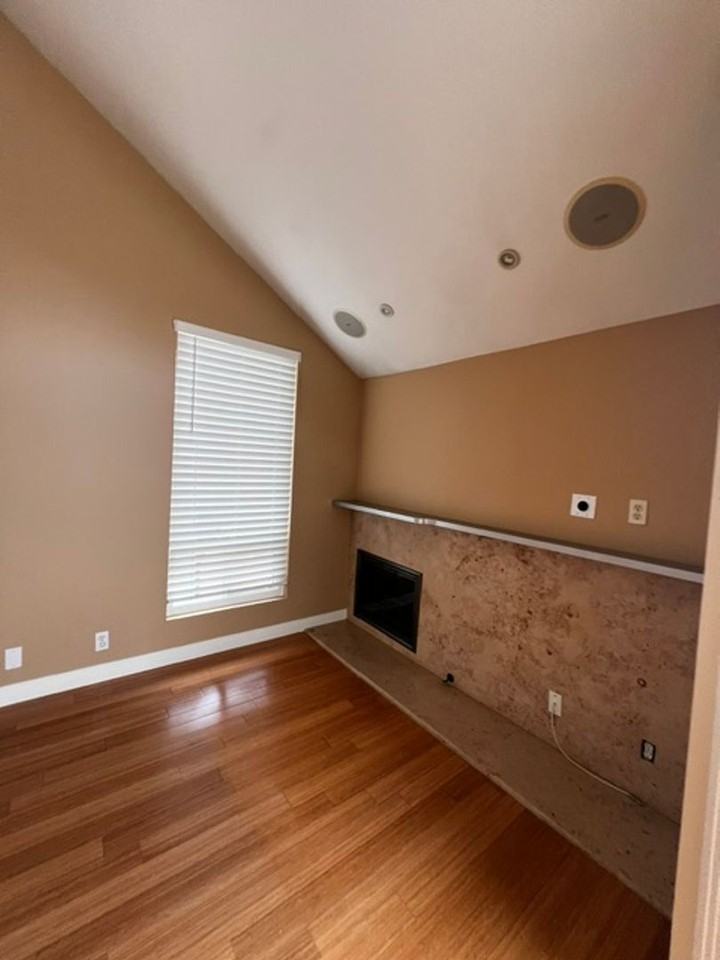 105 High Dr - Photo 5 of 9