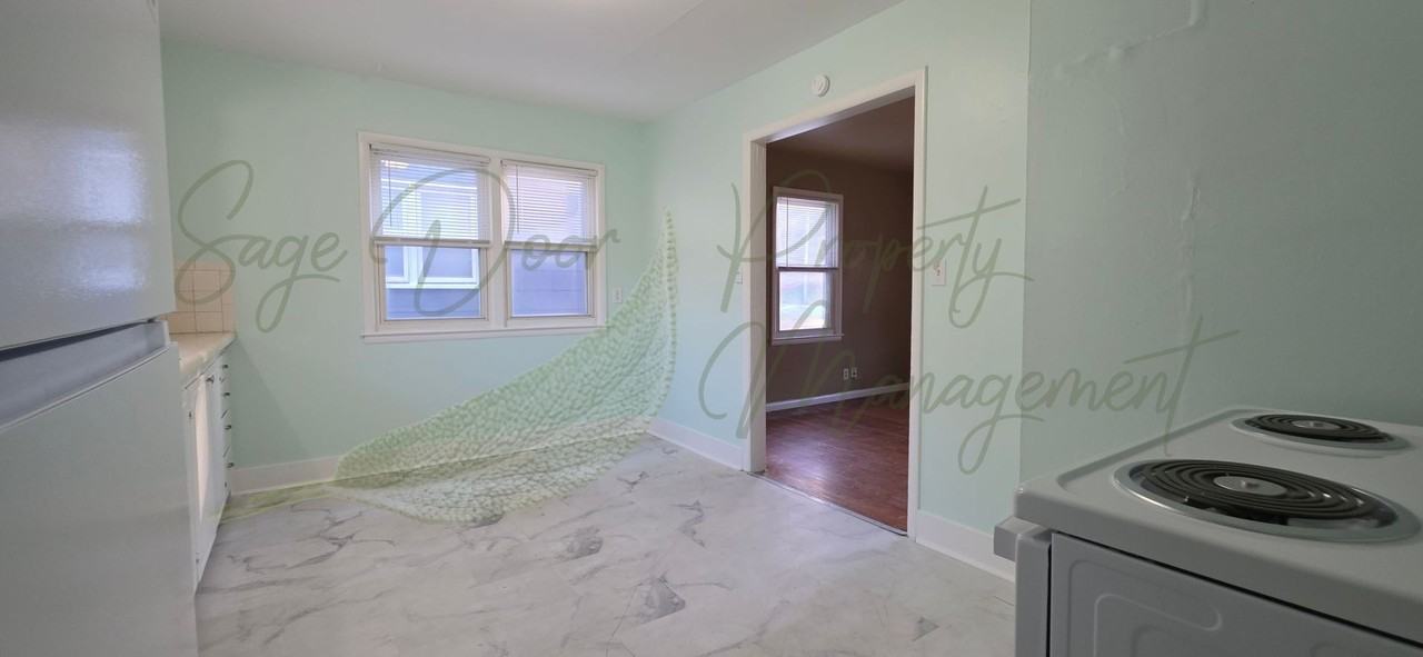 1129 N Cottage St - Photo 7 of 20