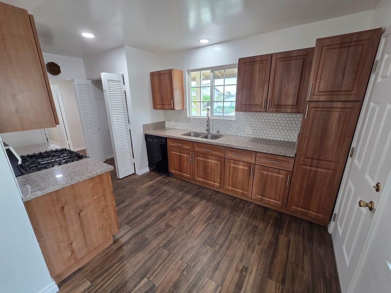 14533 Rio Blanco Rd - Photo 6 of 30