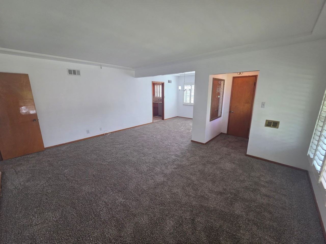 14669 Natalie Dr - Photo 2 of 36