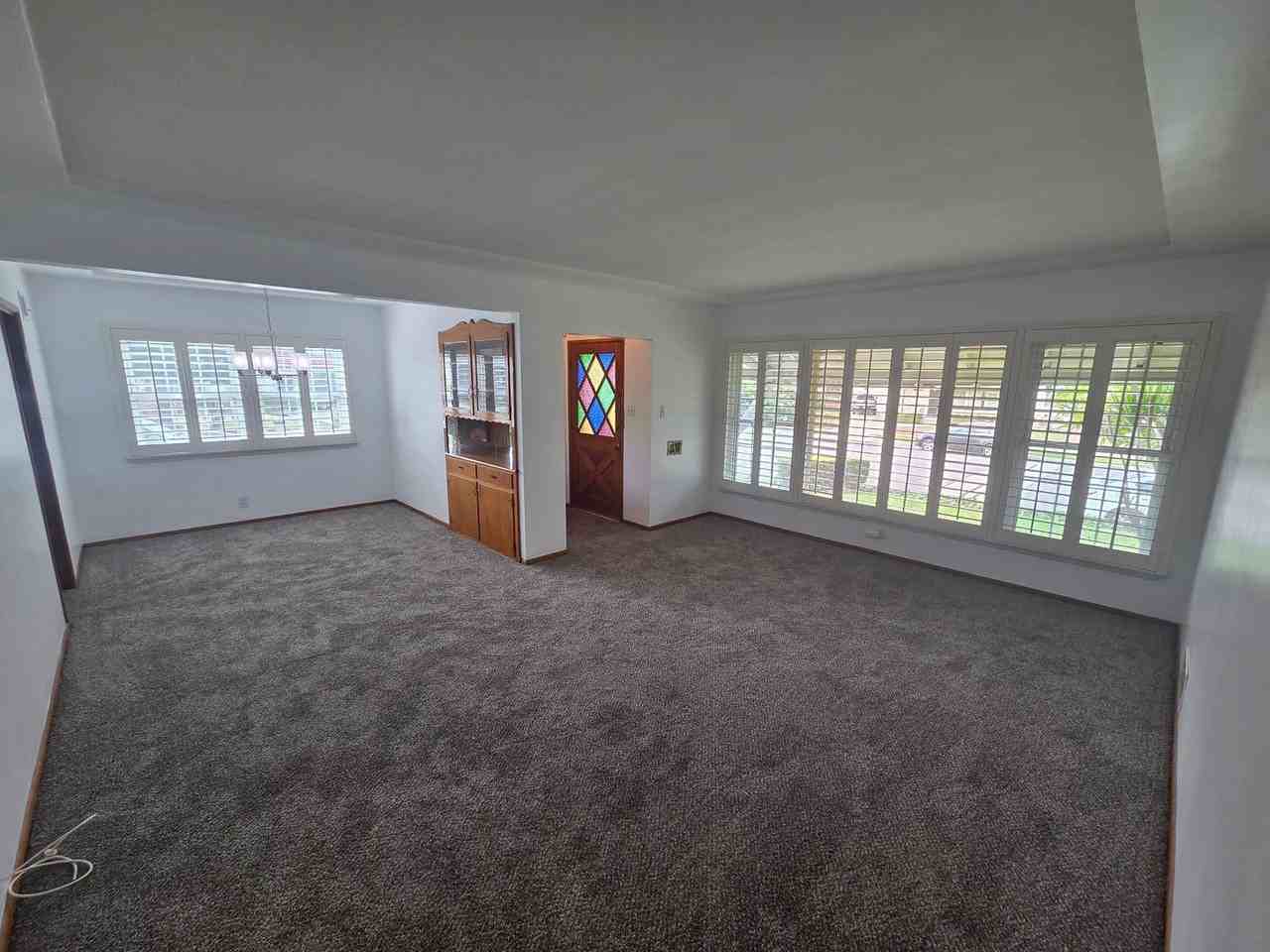 14669 Natalie Dr - Photo 4 of 36