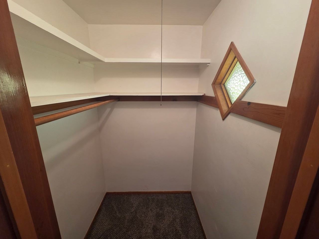 14669 Natalie Dr - Photo 5 of 36