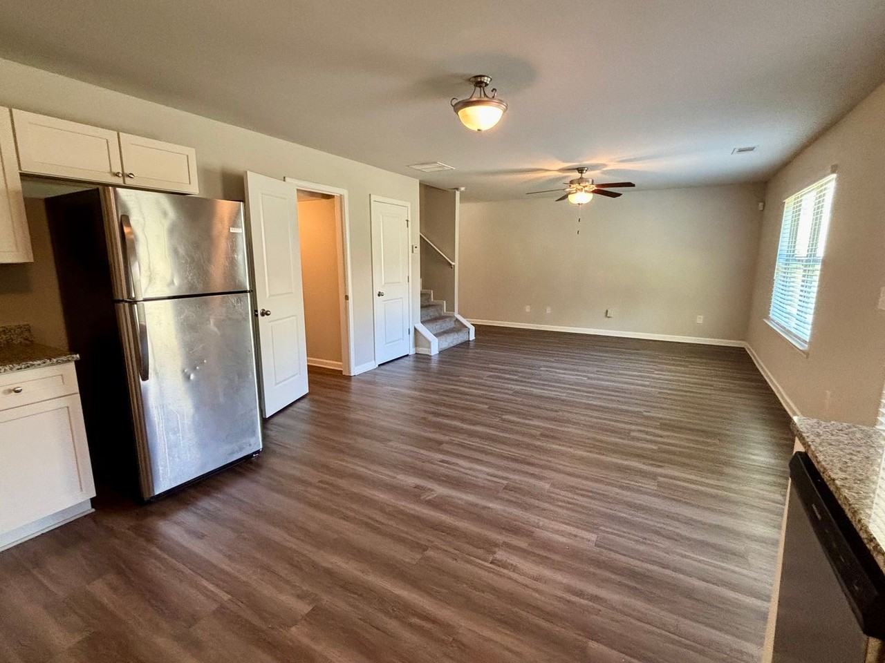 321 Nutwood Trce - Photo 7 of 25