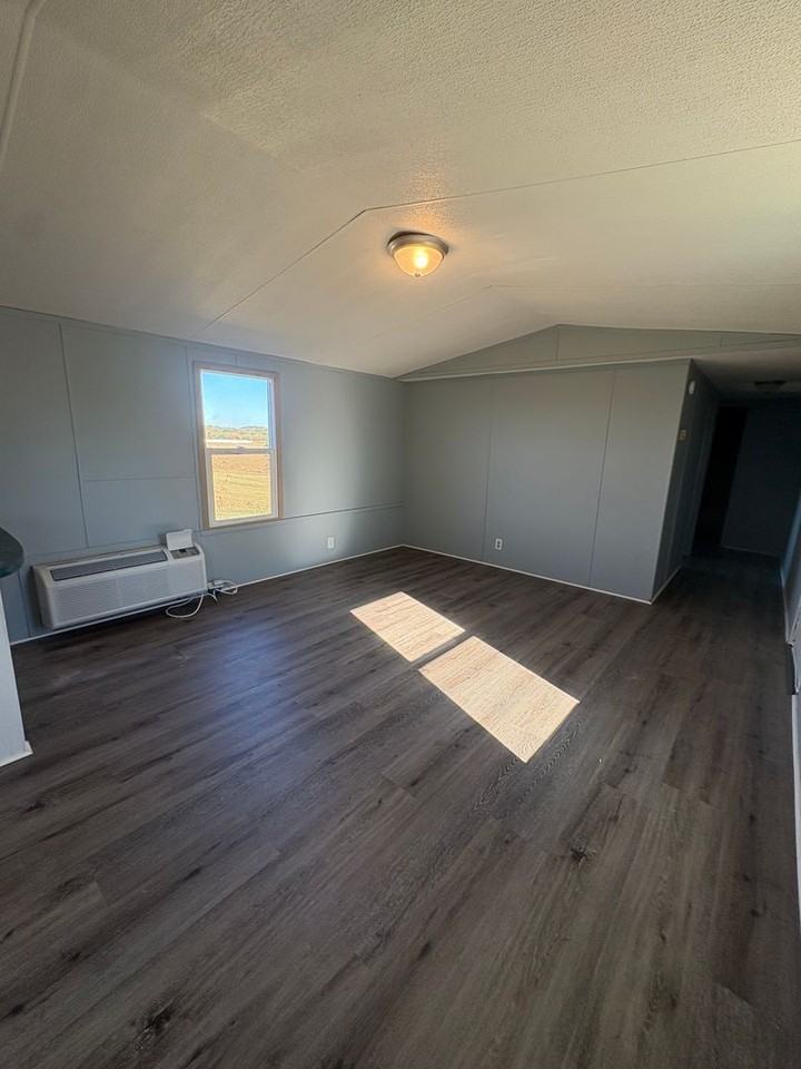 383 Maranatha Rd - Photo 4 of 9
