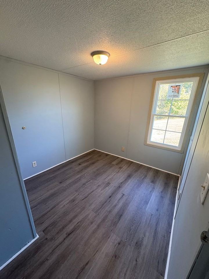 383 Maranatha Rd - Photo 5 of 9