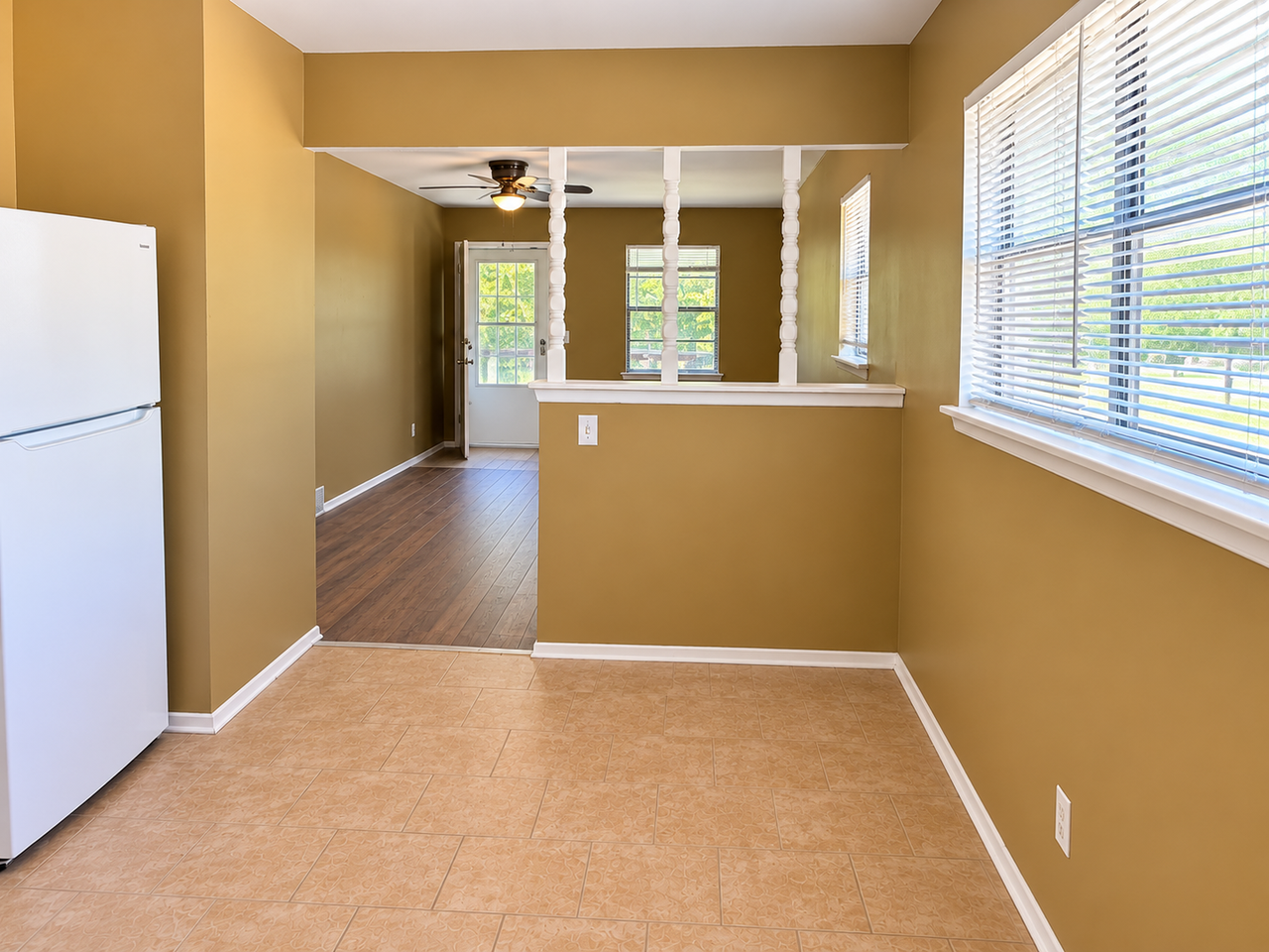 3549 S Lynn St - Photo 6 of 21