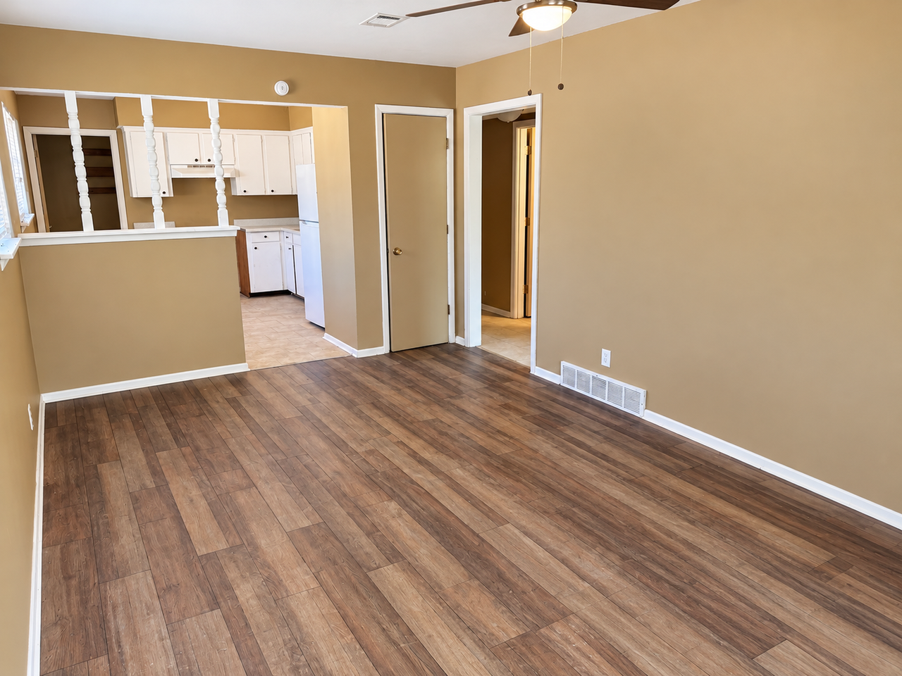 3549 S Lynn St - Photo 7 of 21