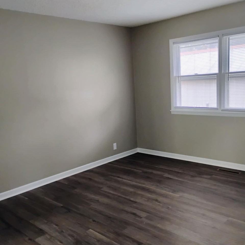 1512 S Saint Francis St - Photo 4 of 12