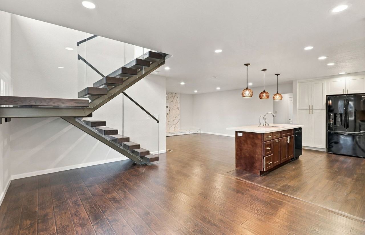 1805 Karen Ct - Photo 6 of 18
