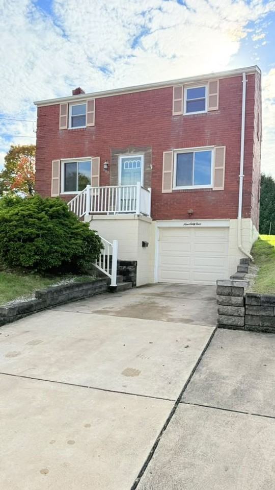 964 Elizabeth St - Photo 3 of 33