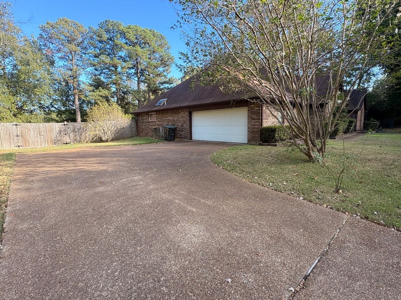 2616 Charles Bryan Rd - Photo 4 of 28