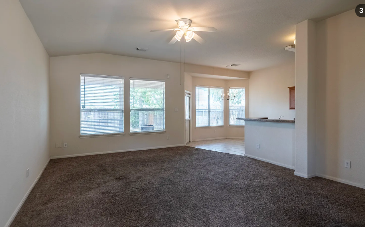 6542 Bella Noche Dr - Photo 2 of 3