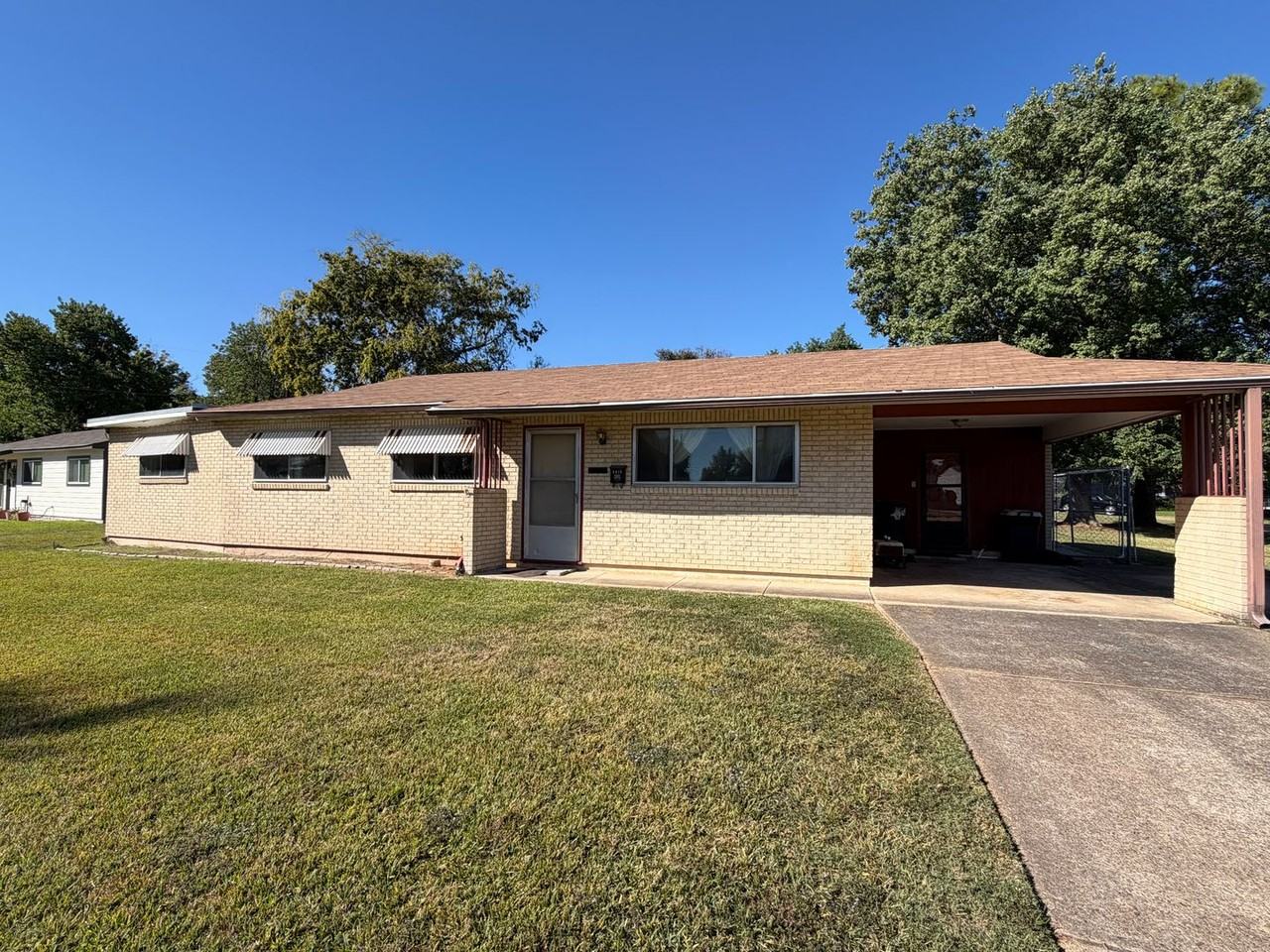 3413 Bistineau Dr