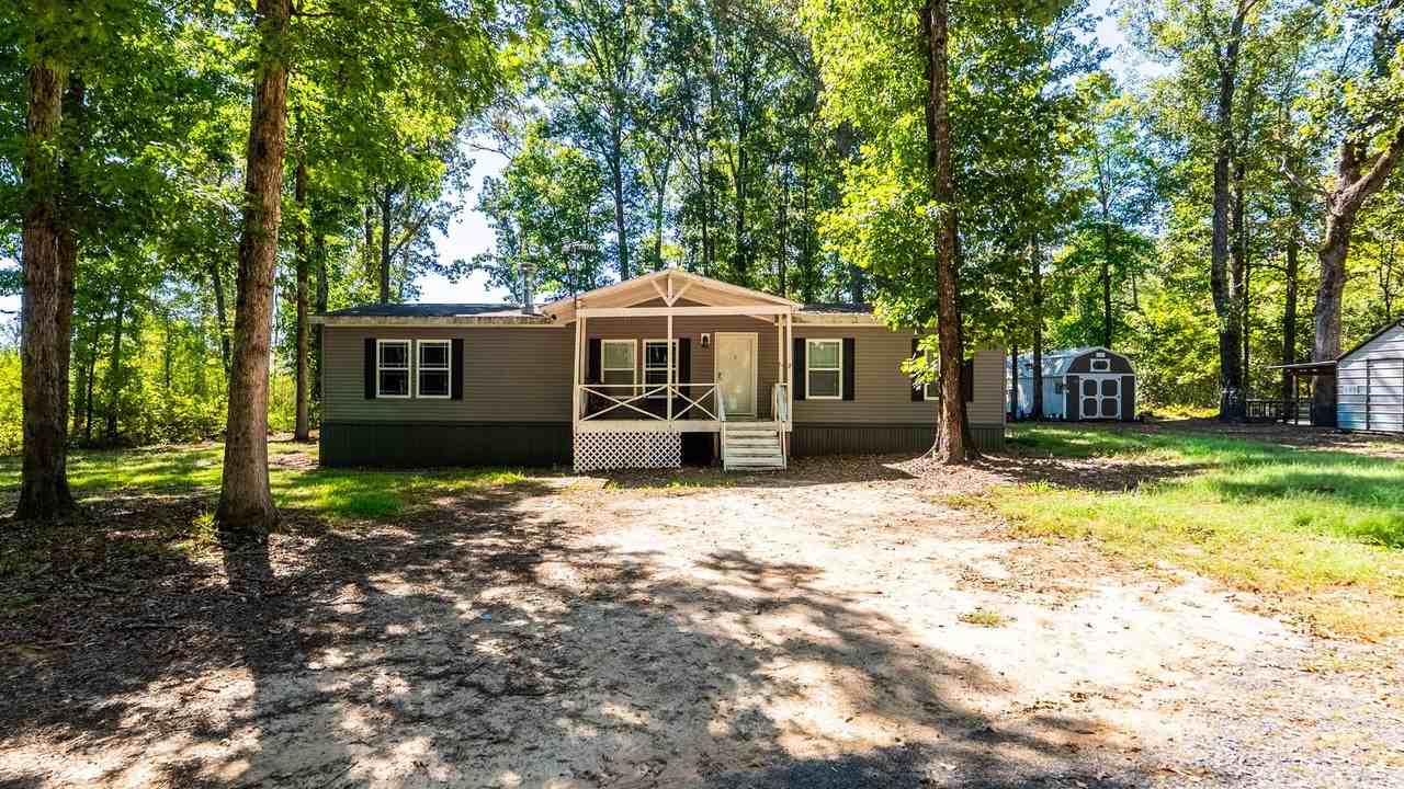 1636 Seaton Rd - Photo 2 of 34