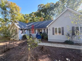 featured image of 31 Bridlewood Dr