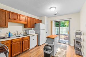 featured image of 515 Rock Cliff Ct