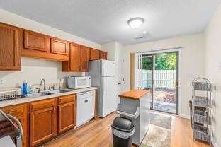 515 Rock Cliff Ct - Photo 1 of 1