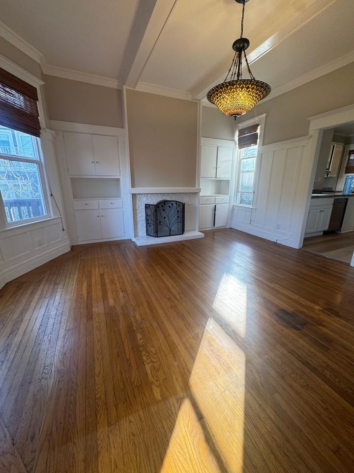 164 Parnassus Ave - Photo 2 of 21